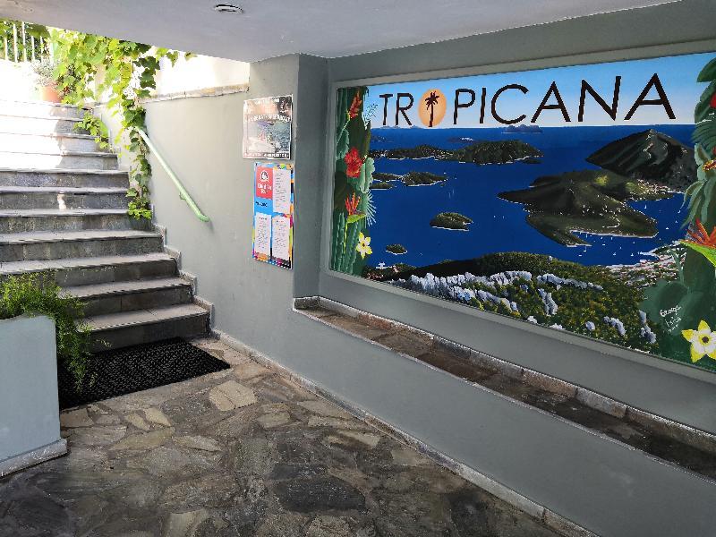 Tropicana Inn Nydri  Extérieur photo